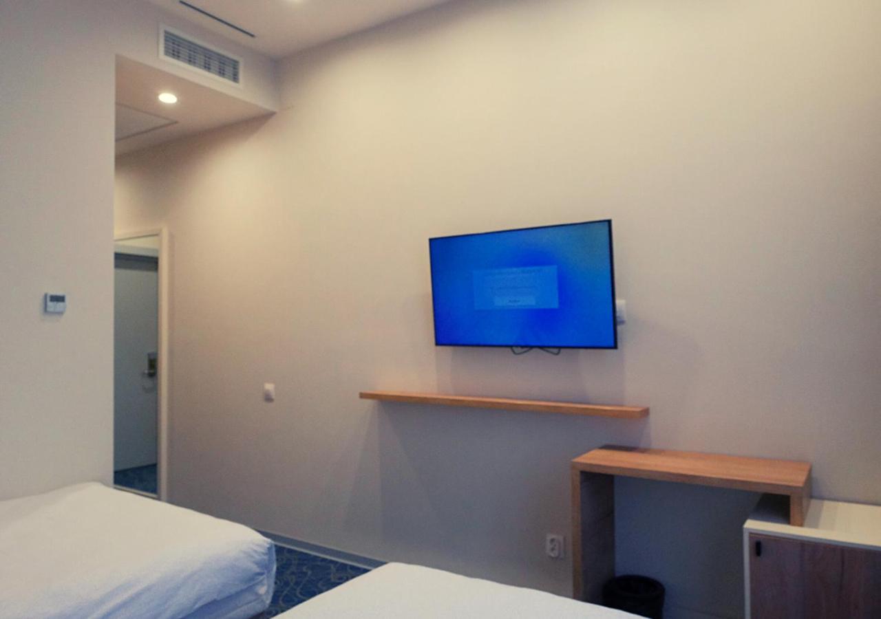 Add Hotel Almaty Exterior photo